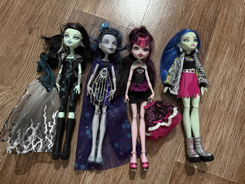 продаю Monster High