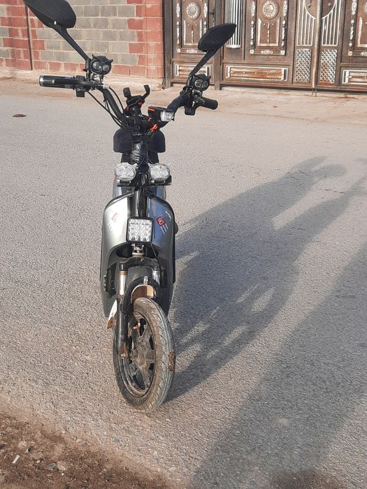 Скутер сатылады бу