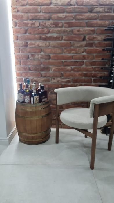 Butoaie mobilier