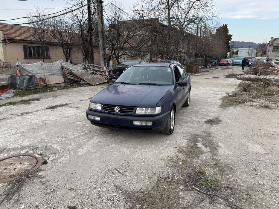 Dezembrez VW Passat b4 intermediar