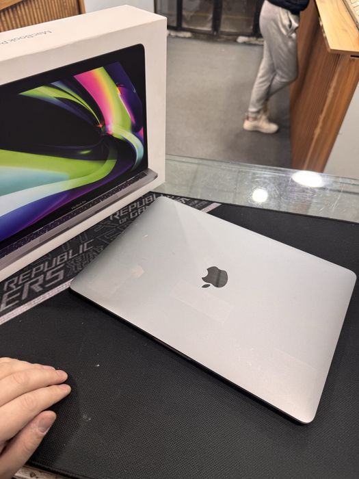 Apple Macbook Pro M1 SSD 256GB ОЗУ 8GB 2K retina
