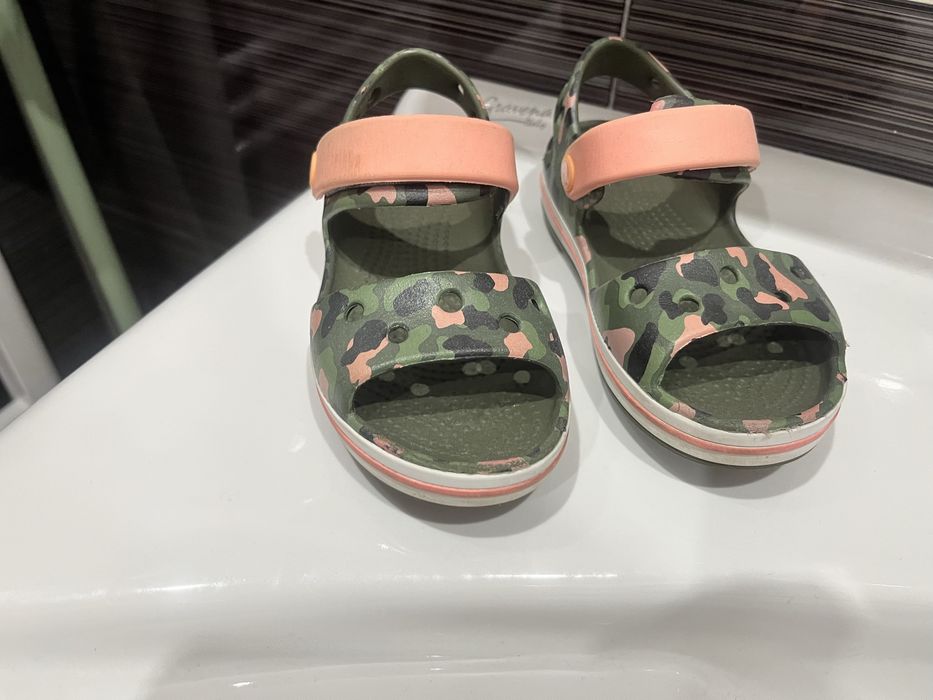 Crocs ДЕТСКИ САНДАЛИ  р. 25-26