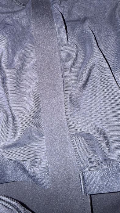 Salopetă sport modelatoare Oysho Compressive cu fermoar – Mărimea L (se potrivește M)