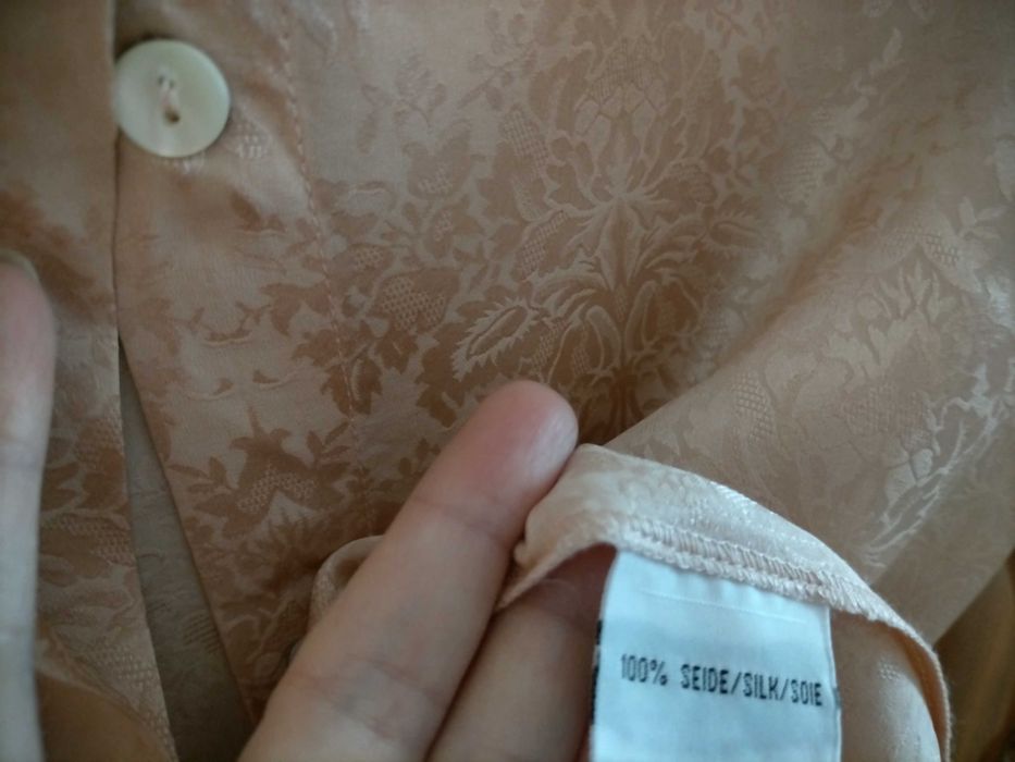 Camasa matase Peter Hahn, noua, mar 38-M, culoare bej auriu cu model de brocart