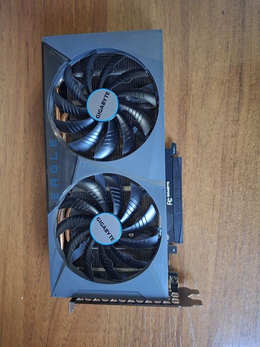 GeForce RTX 3060 Gigabyte eagle на 12гб
