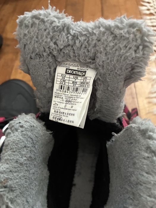 20 lei  ghete 37îmblănite decatlon