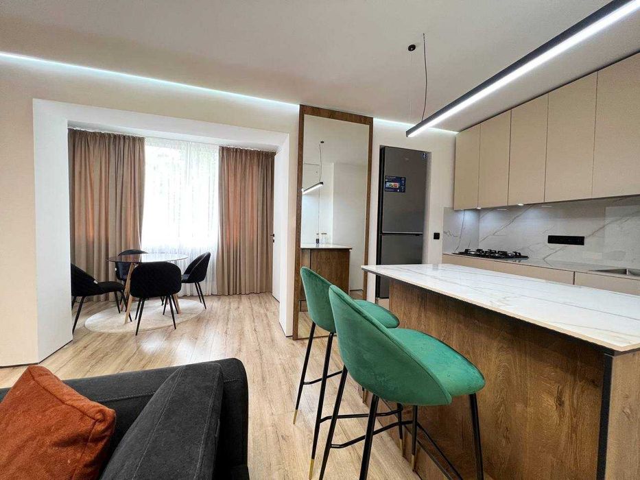 БИЙ Буз Базар 2х ком 80кв сдам после ремонта БЕЗ ЗАГСА! Никто не жил!