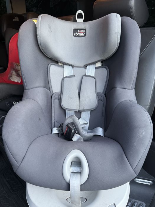 Scaun auto Britax Römer Dualfix, ISOFIX, rotire 360°, 0-18 kg