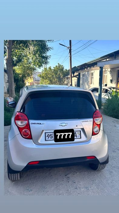 Spark satiladi 2014 jil  1 pazitsya