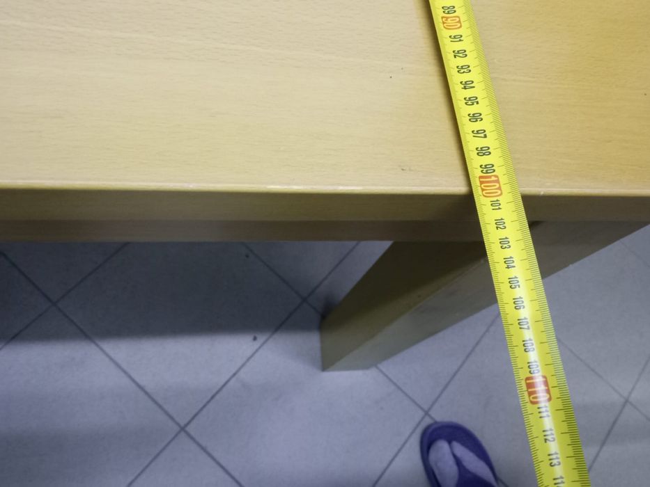 Masa MDF.