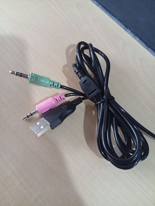 Наушники проводные Misde A65