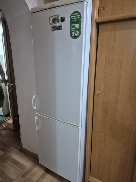 Продам холодильник 15.000тг