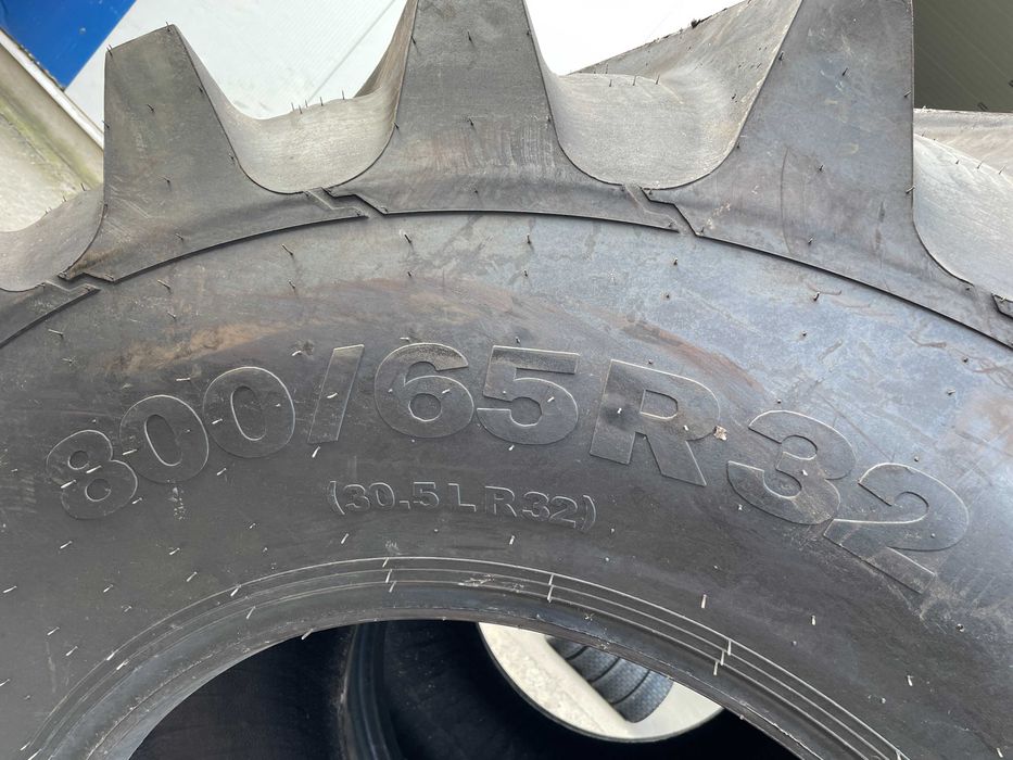 Anvelope 800/65R32 radiale noi pentru combina marca OZKA
