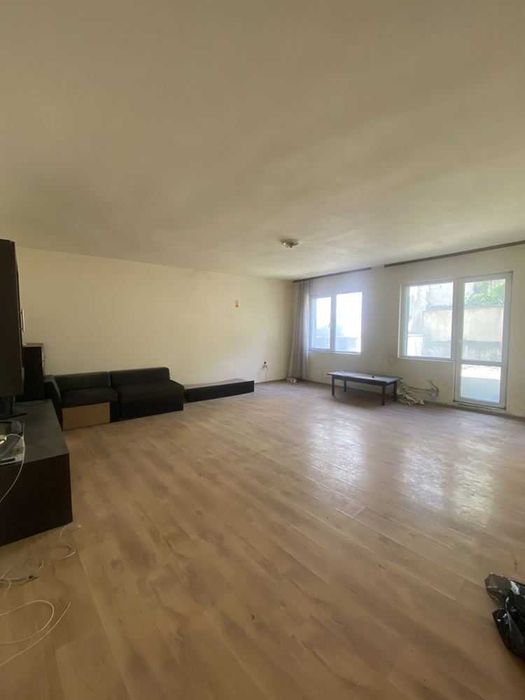 Продава се Къща в Варна, Център - 140 кв.м за 2072 €/кв.м - Снимка #12