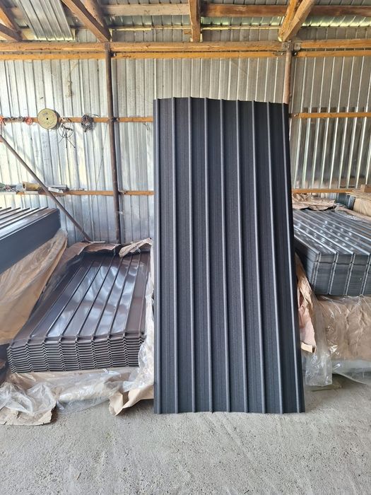 Tablă cutata colorată și zincată