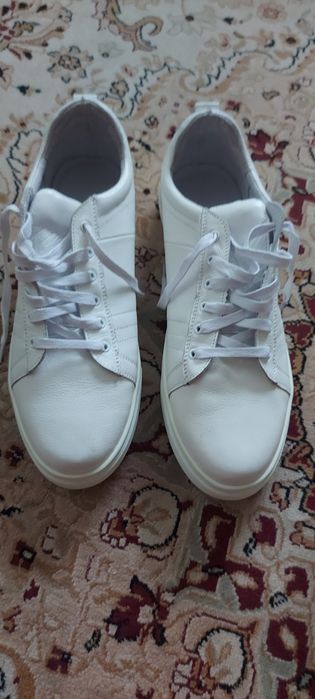 Продам мужская обувь