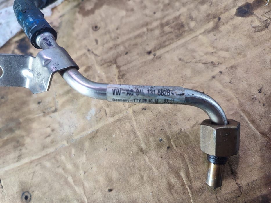 Conducta filtru de particule dpf 1.6 tdi clha 04l131582b Seat Leon 3