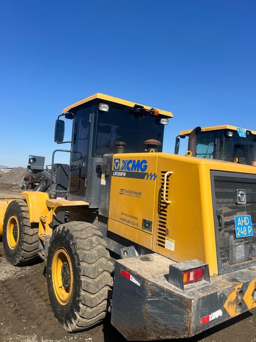 Продам Погрузчик XCMG LW300FN
