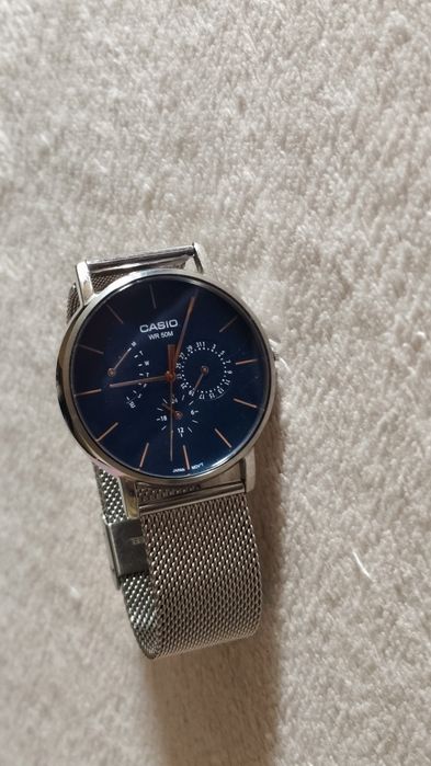 Часы Casio WR 50M  водонепроницаемые