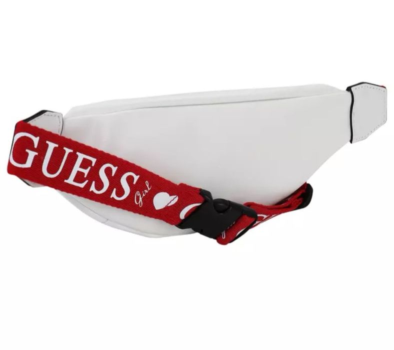 Дамска чанта(бананка) Guess