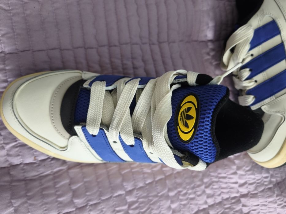 Кроссовки Adidas forum 2000 39 размер