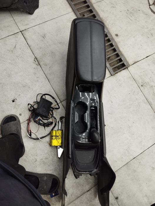 Neksiya 3 ga malibu bar 700 ming