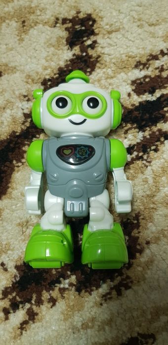 Различни играчки за момиче и момчи