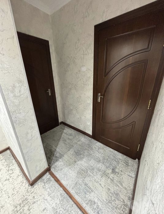 Себзорда 3 хонали уй срочно сотилади