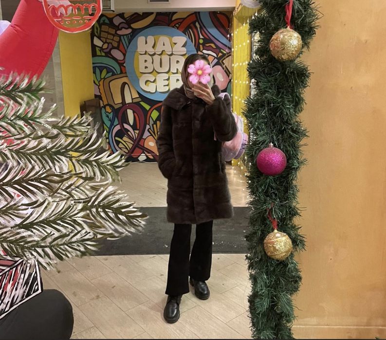 Норковый шуба с капюшоном