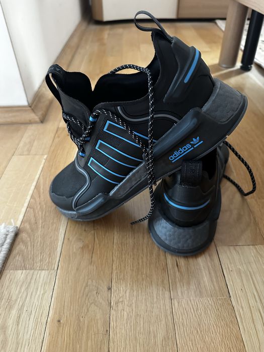Маратонки ADIDAS originals  NMD_V3
