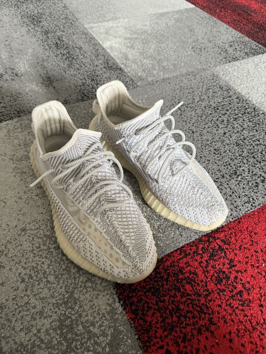 Vand Yeezy 350 marimea 43