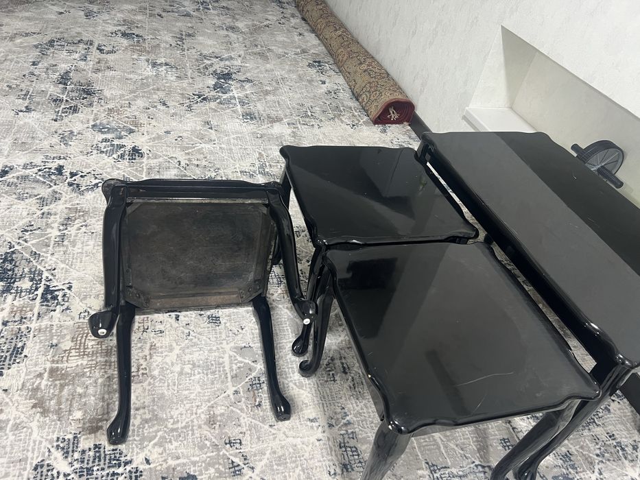 Журналный столик комплектда