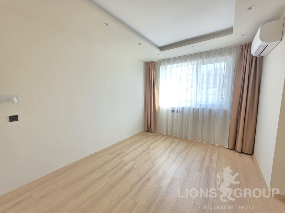 Продава се Тристаен апартамент в Варна, м-т Пчелина - 84 кв.м за 1595 €/кв.м - Снимка #11