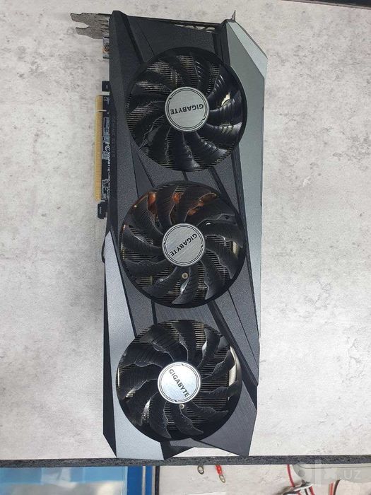 Продаётся видеокарта Gigabyte GeForce RTX 3070 Ti
