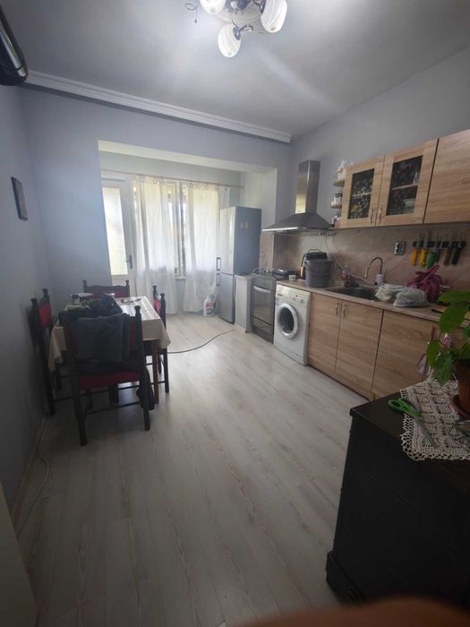 Самостоятелна къща с.Клокотница