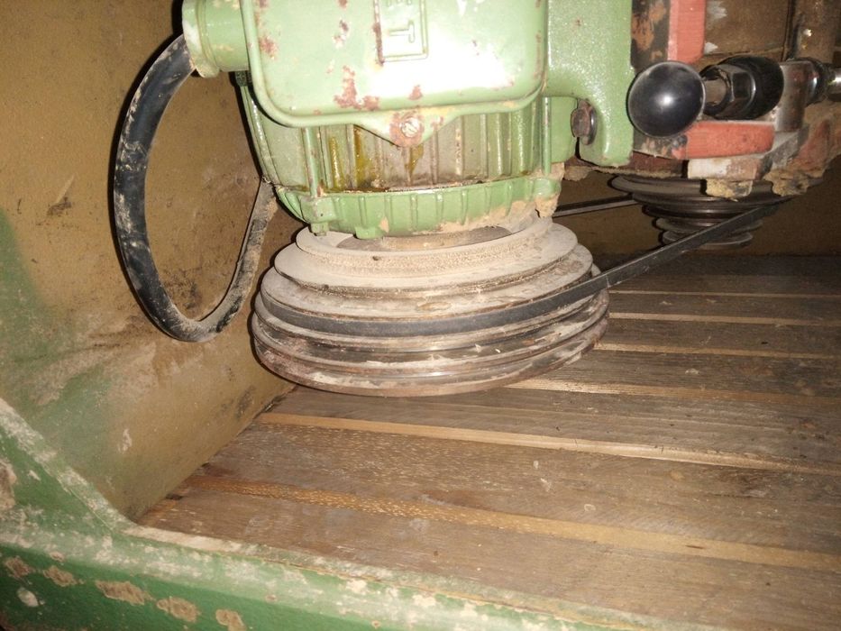 Фреза с накланящ се шпиндел, 
SCM T 160