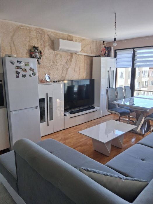 Двустаен апартамент