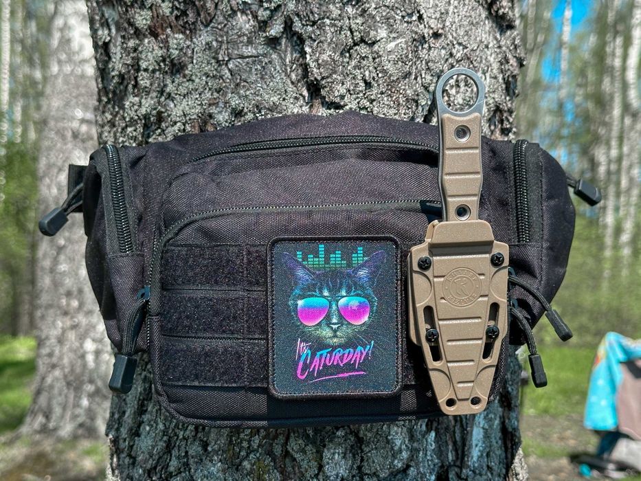 Компактен нож за скрито носене Шип с полимерна кания