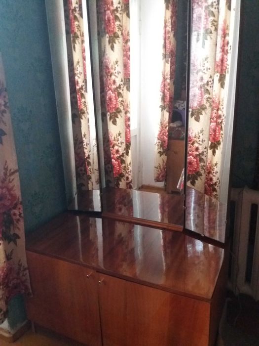 Продам трильяж  советского производства