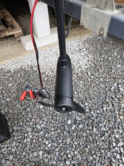 Motor electric Minnkota.