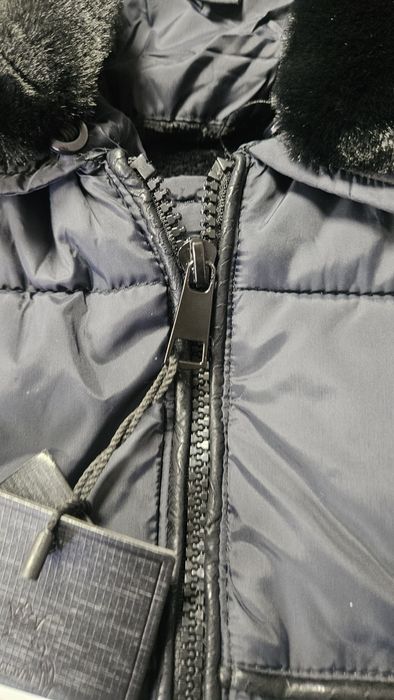 Продам новую зимнюю куртку
