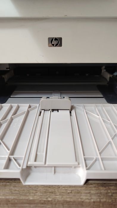 Продам лазерный принтер HP LaserJet P1005
