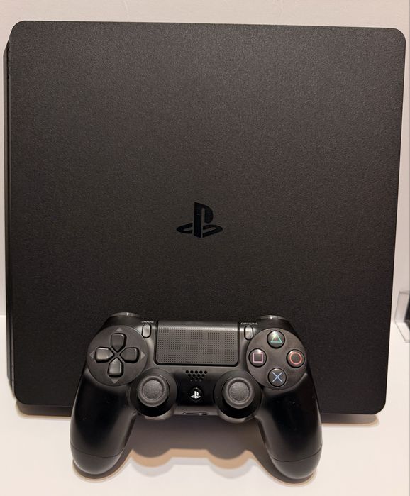 PlayStation 4 Slim