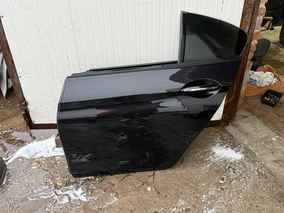 Usa stanga spate BMW seria 6 F06
