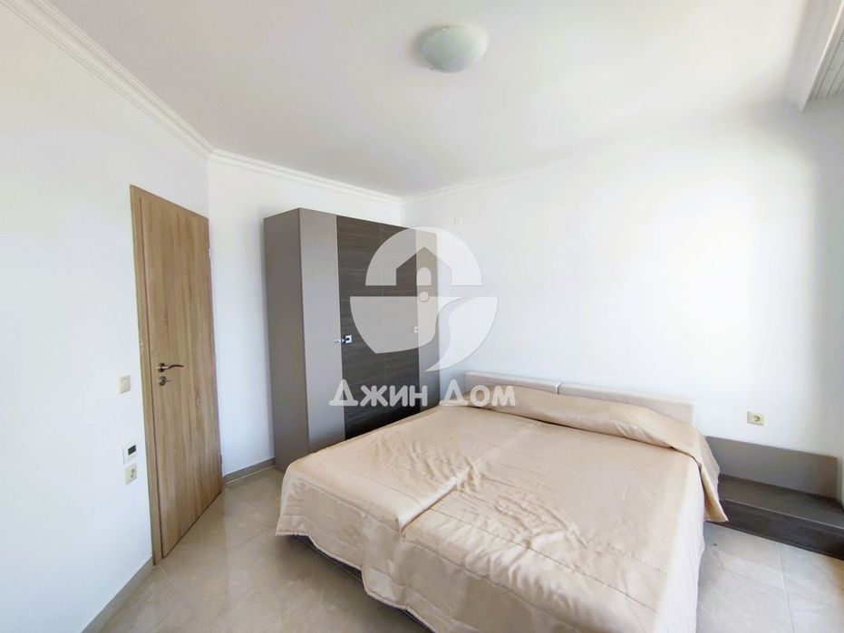 Продава се Тристаен апартамент в Свети Влас - 176 кв.м за 1597 €/кв.м - Снимка #2