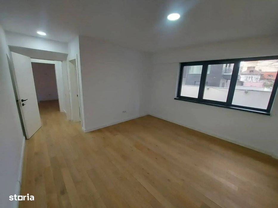 Spatiu birouri 85 mp, bloc boutique lux, Polona - Eminescu /Comision 0