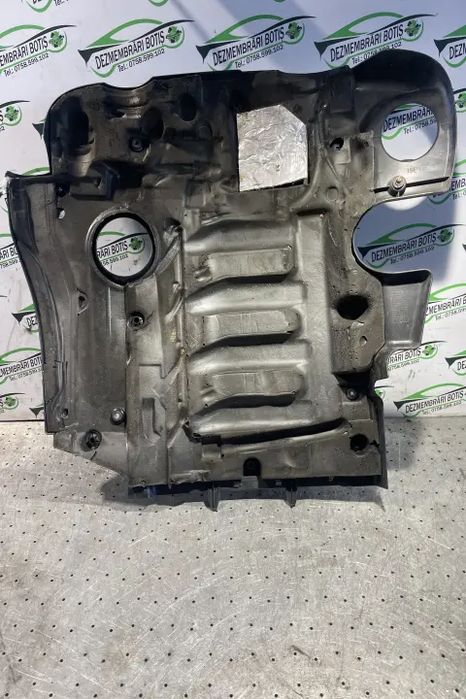 Capac motor 1114 7788908 BMW Seria 5 2004 530d MT (218 hp)