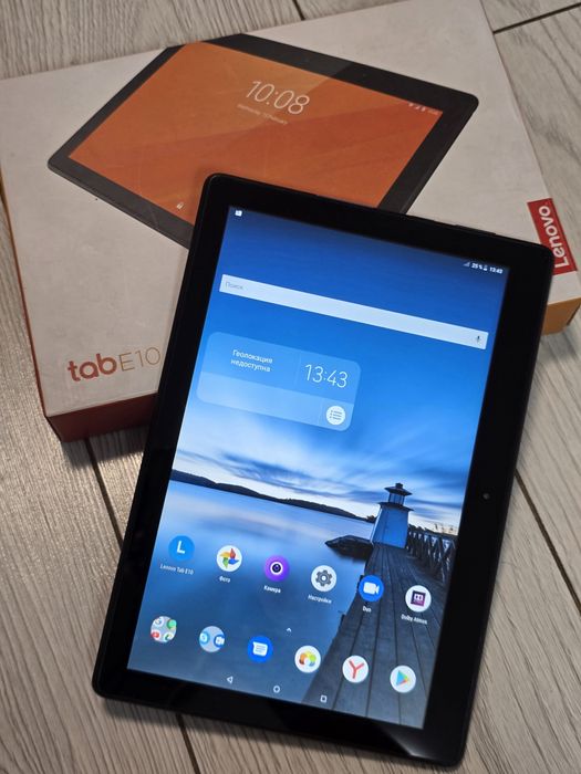 Планшет Lenovo tabE10