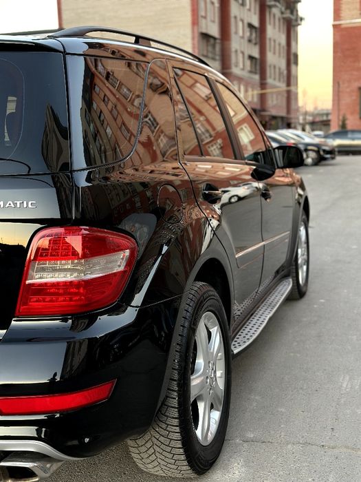 Продаётся срочно ML350 4MATIC