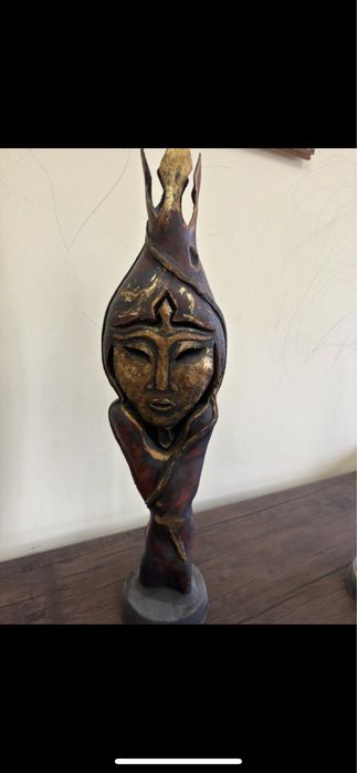 Статуи из настоящей кожи